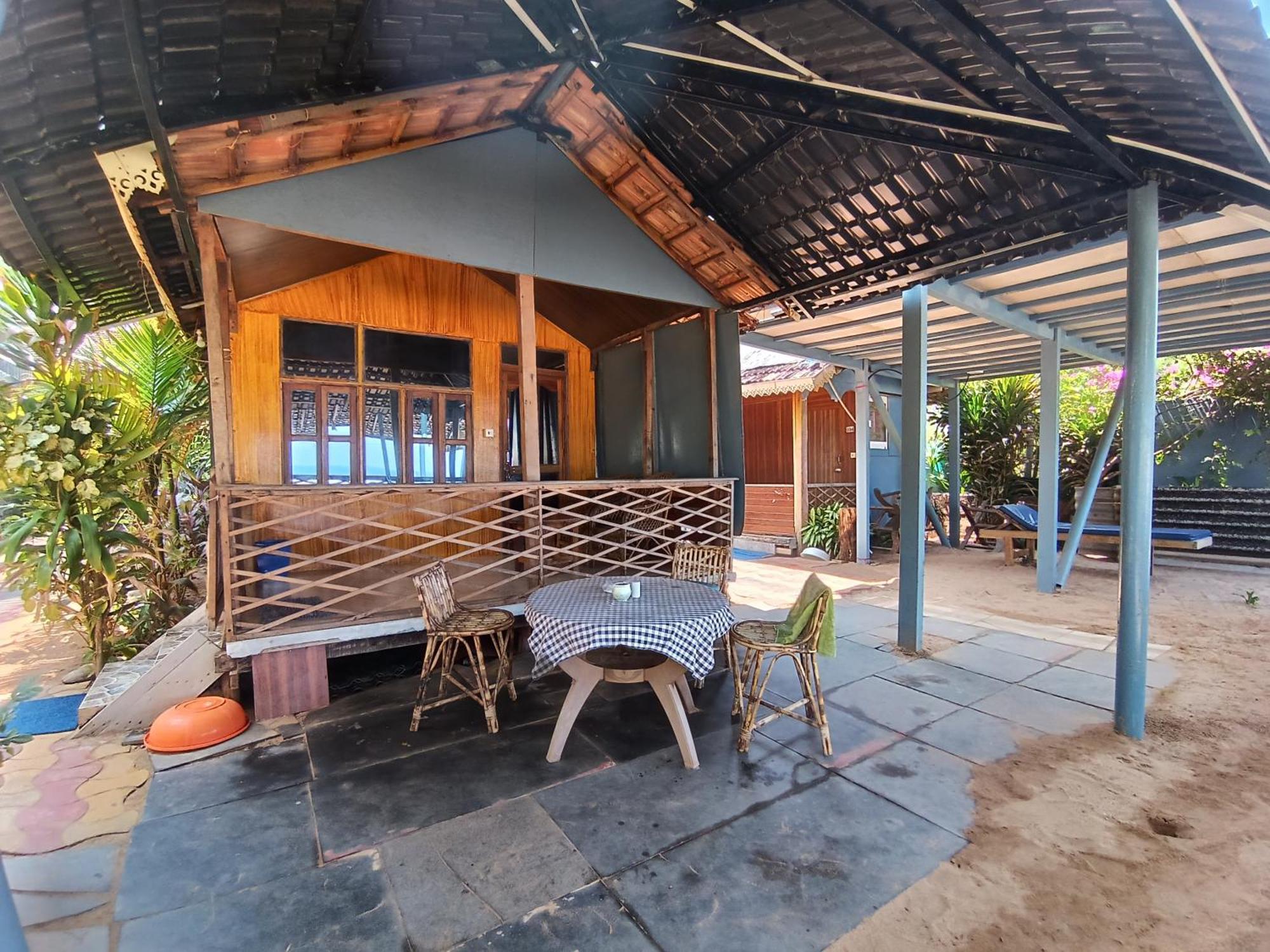 Monsoon Hotel Agonda Exterior foto
